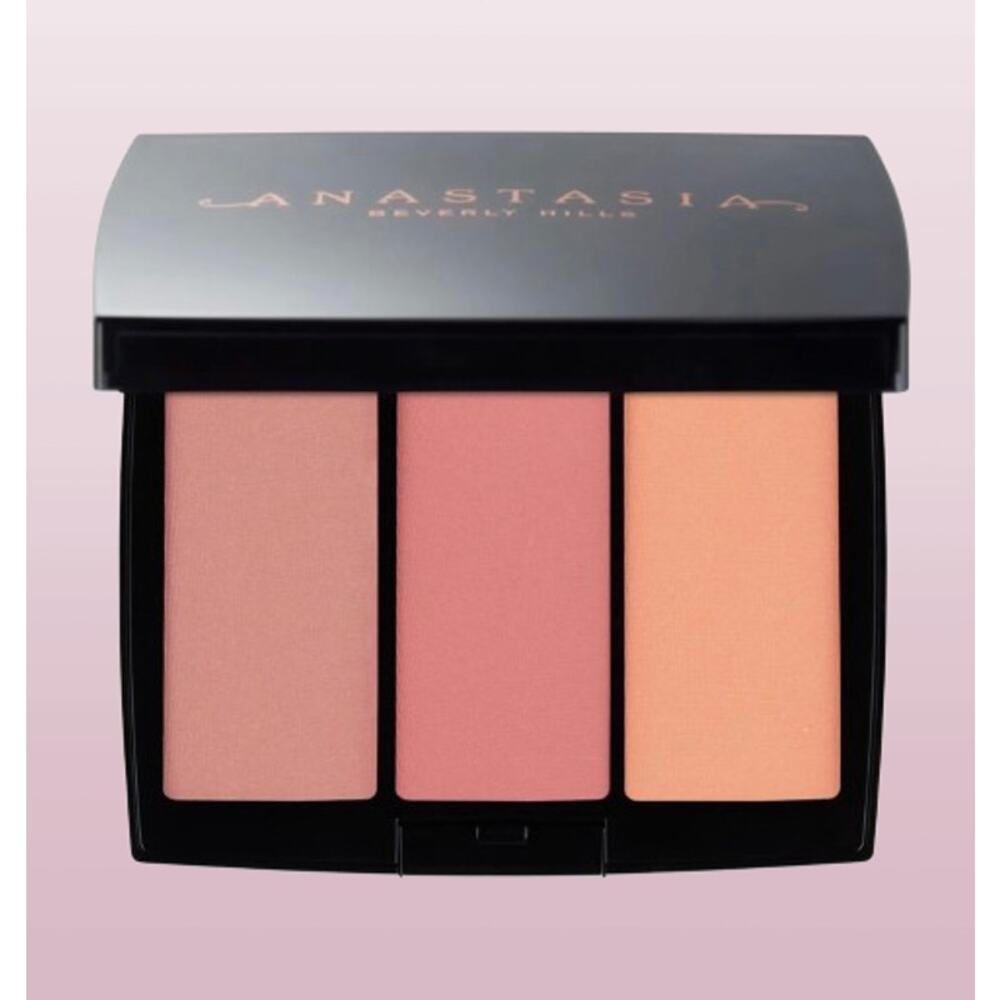 🎉HP!🎉Anastasia Beverly Hills Peachy Love Blush Trio Palette NWT